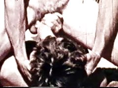 Name video - Vollbusige hure posi ...