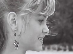 Name video - Inszeniert