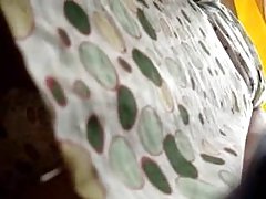 Name video - Asiatin quietscht, a ...