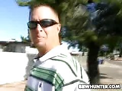 Name video - Brünette in stiefeln ...