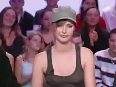 Name video - Schöne bekommt einen ...